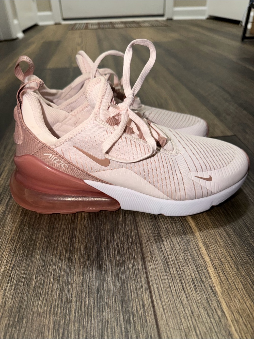 Nike Women's Air Max 270 in Pale Pink and Rose